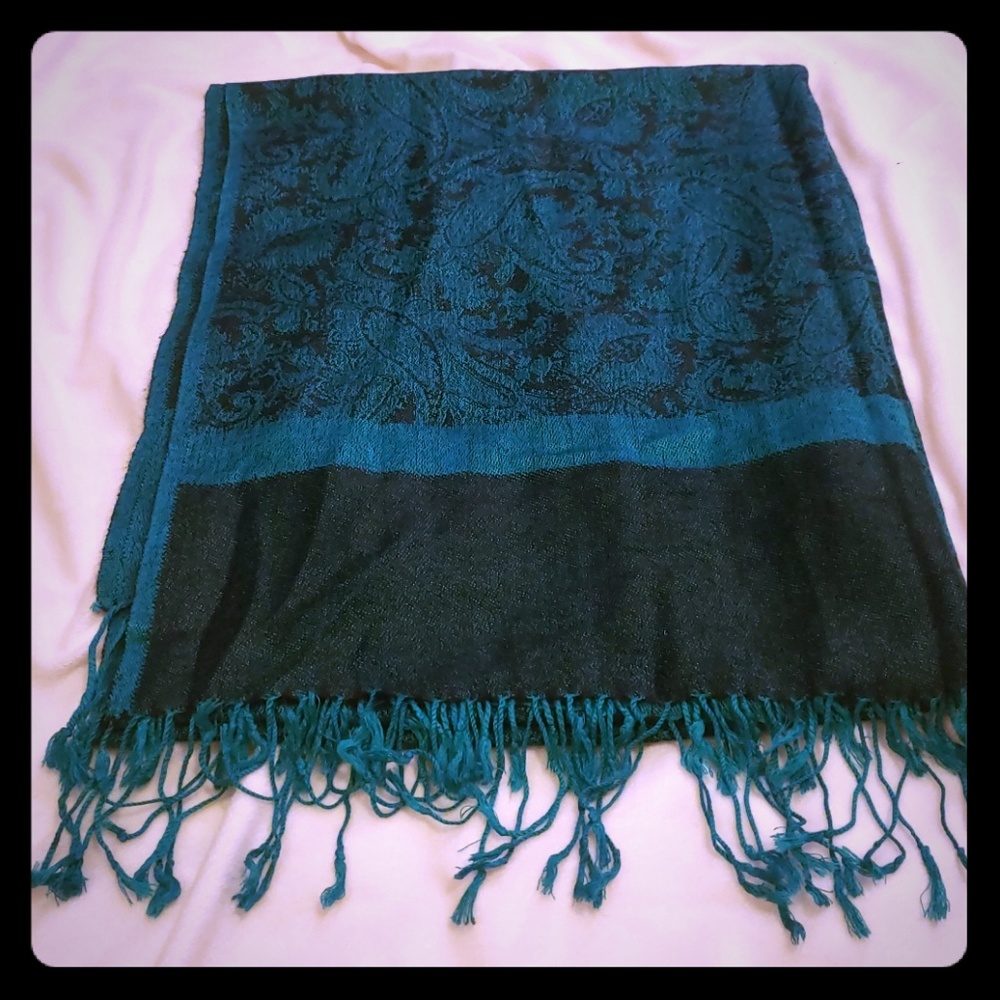 Jade and black pashmina
